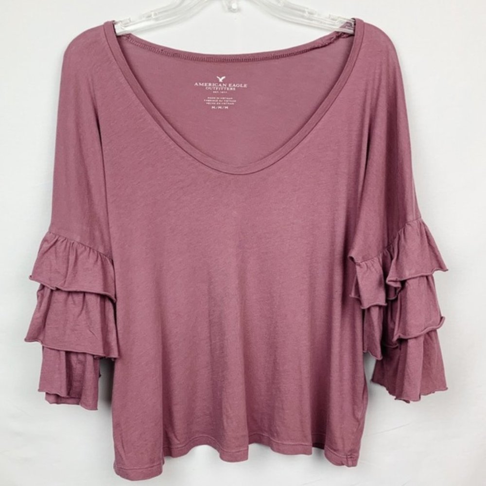 American Eagle ruffle sleeve tshirt